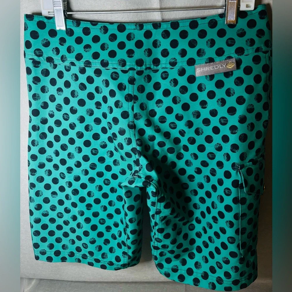 Shredly stylish women’s