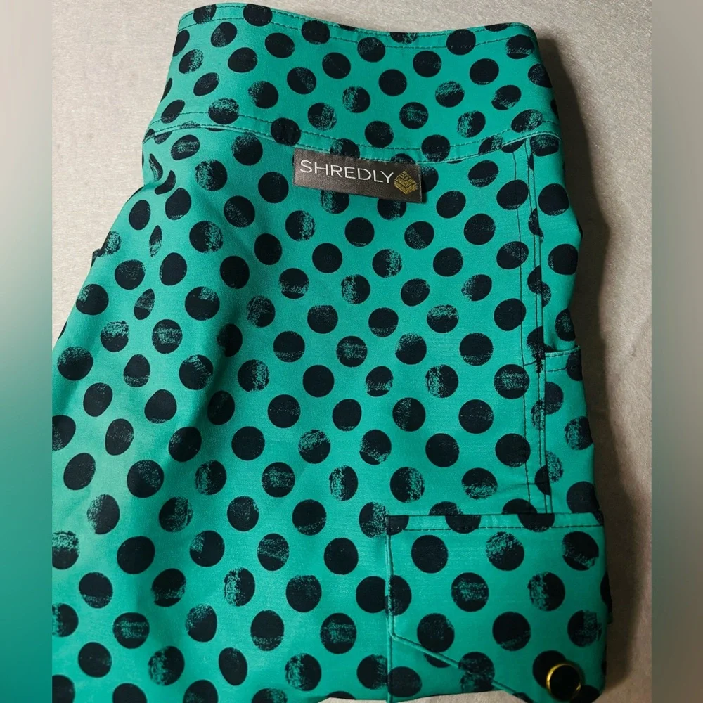 Shredly stylish women’s
