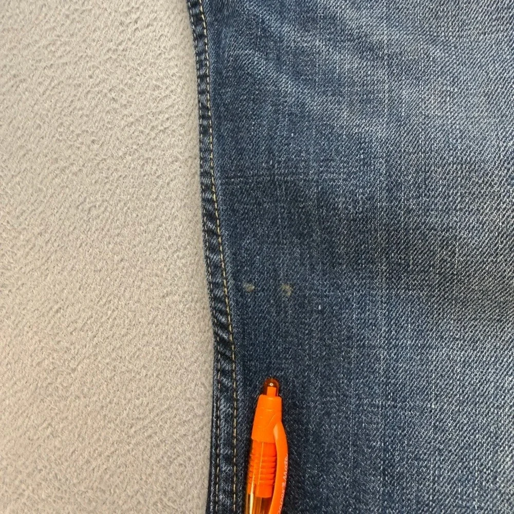 Levis levis 505