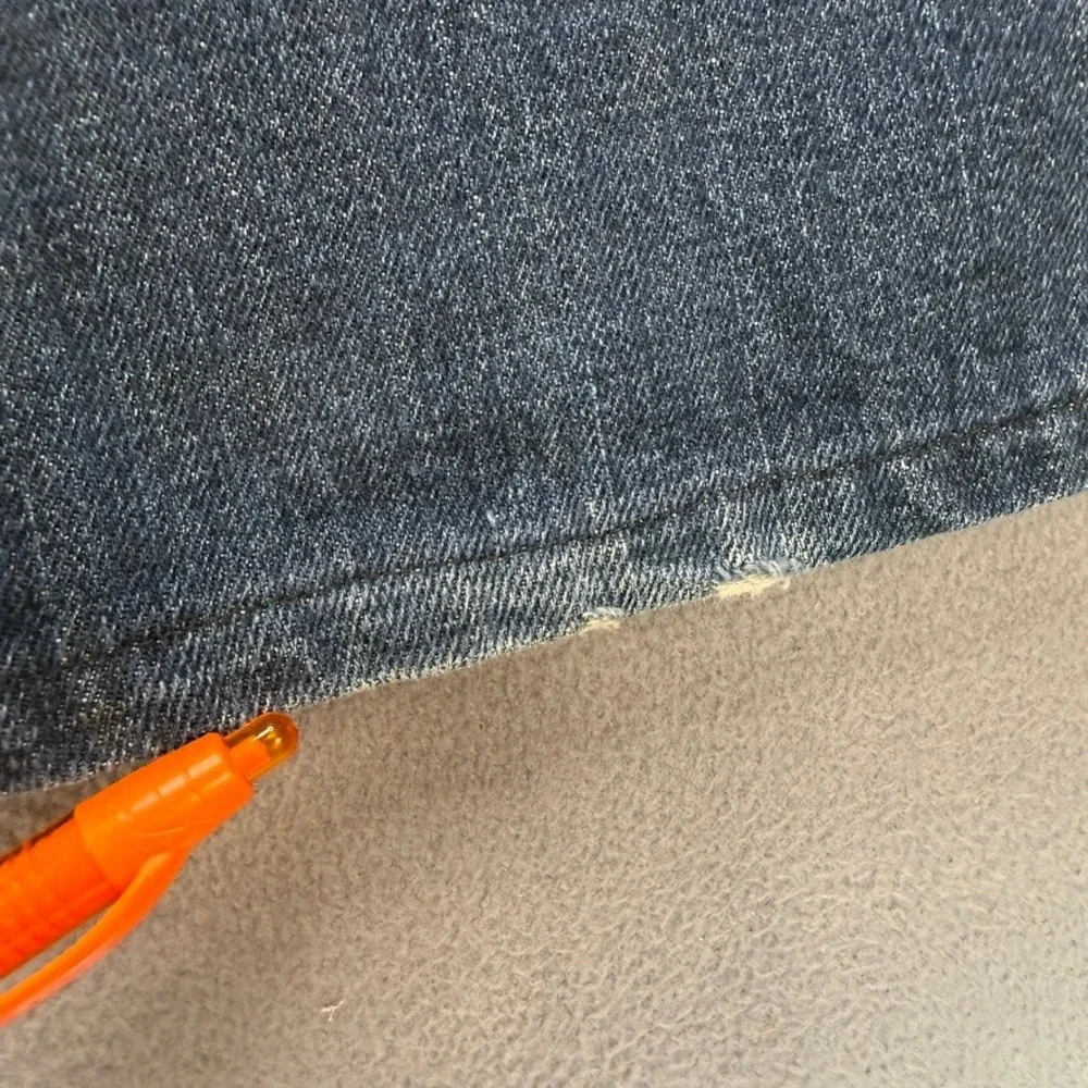 Levis levis 505