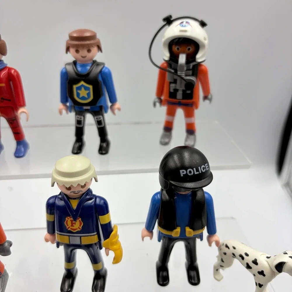 Playmobil 13 figures