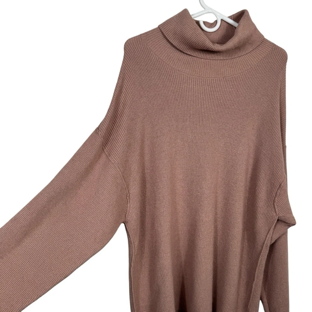 Free People chunky ribbed