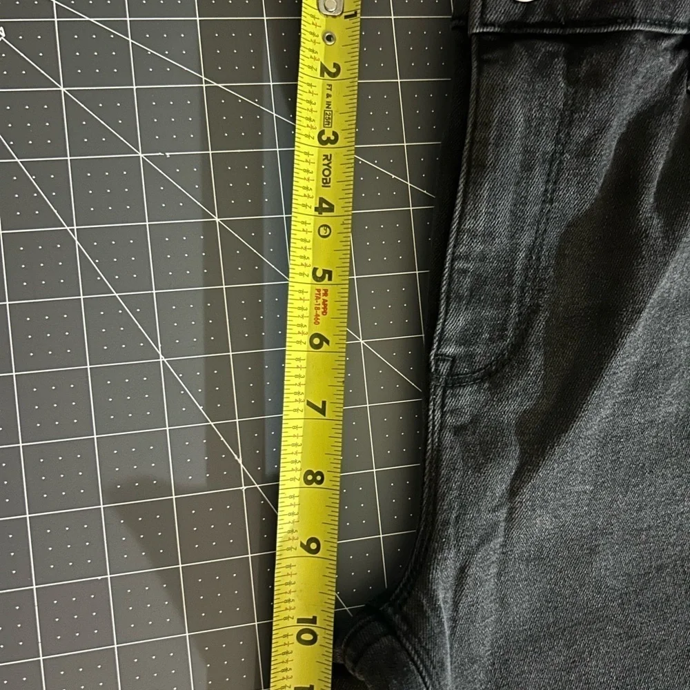 Hudson Jeans stylish charcoal