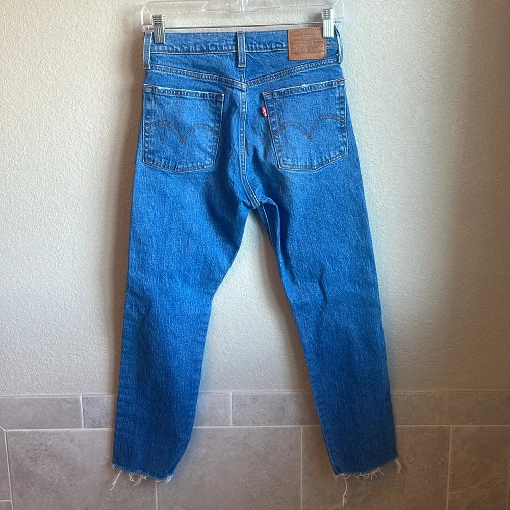 Levis flaws no
