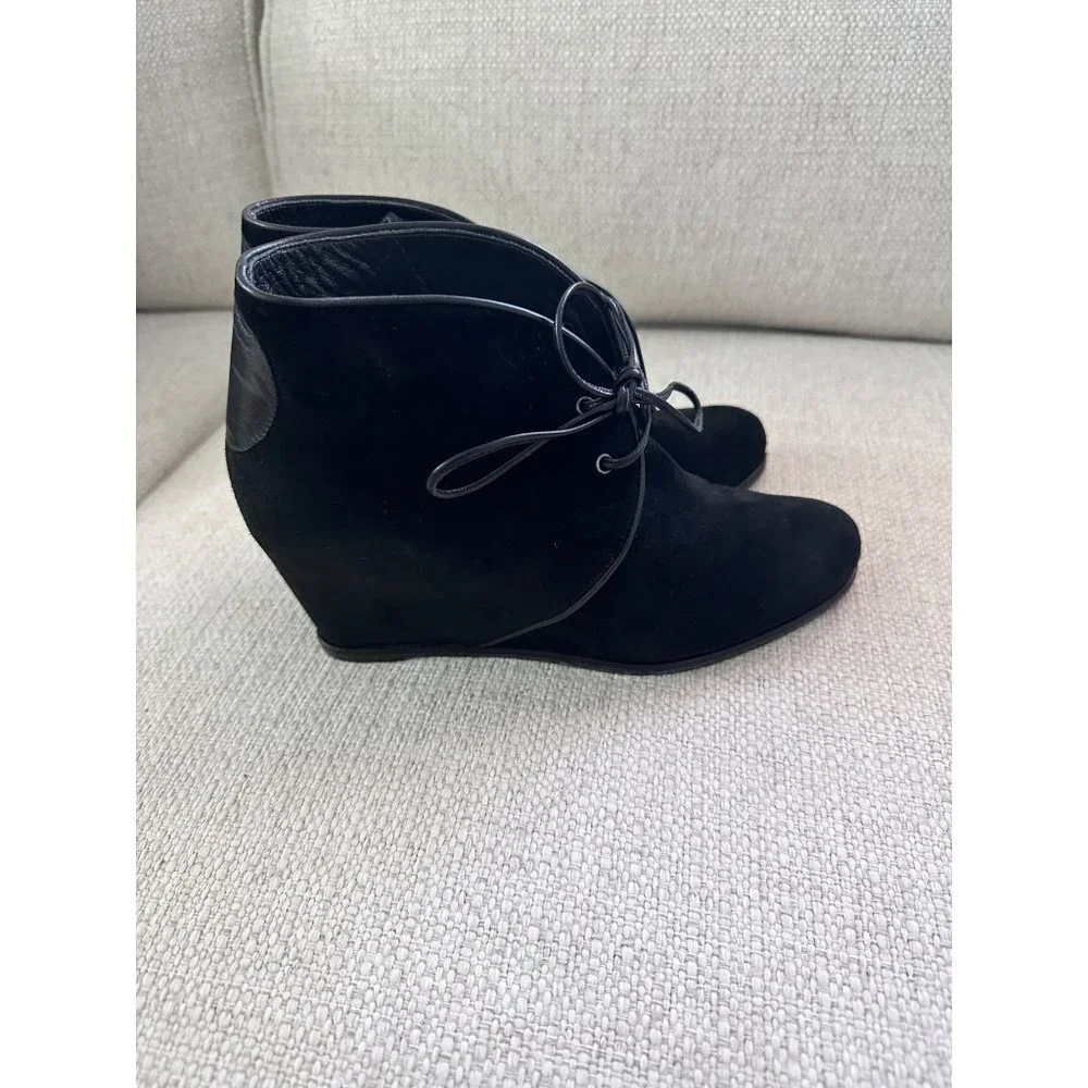 Stuart Weitzman stuart weitzman