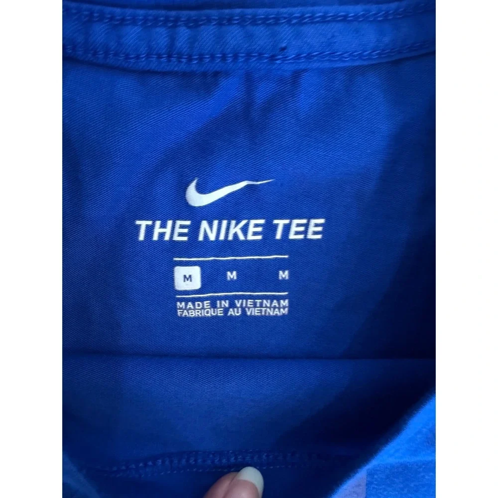Nike sportswear boys