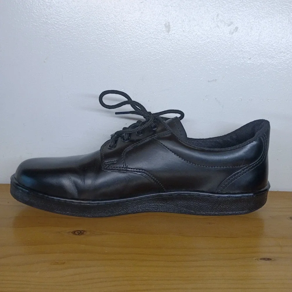 thorogood black derby