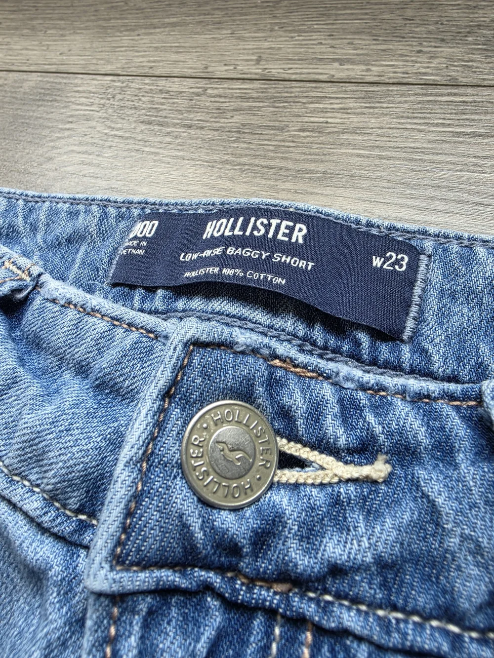 Hollister low rise