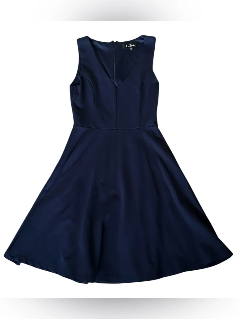Lulus super cute
