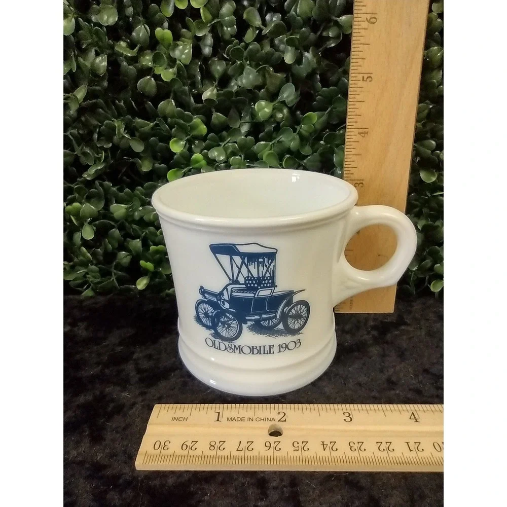 Surrey vintage milk