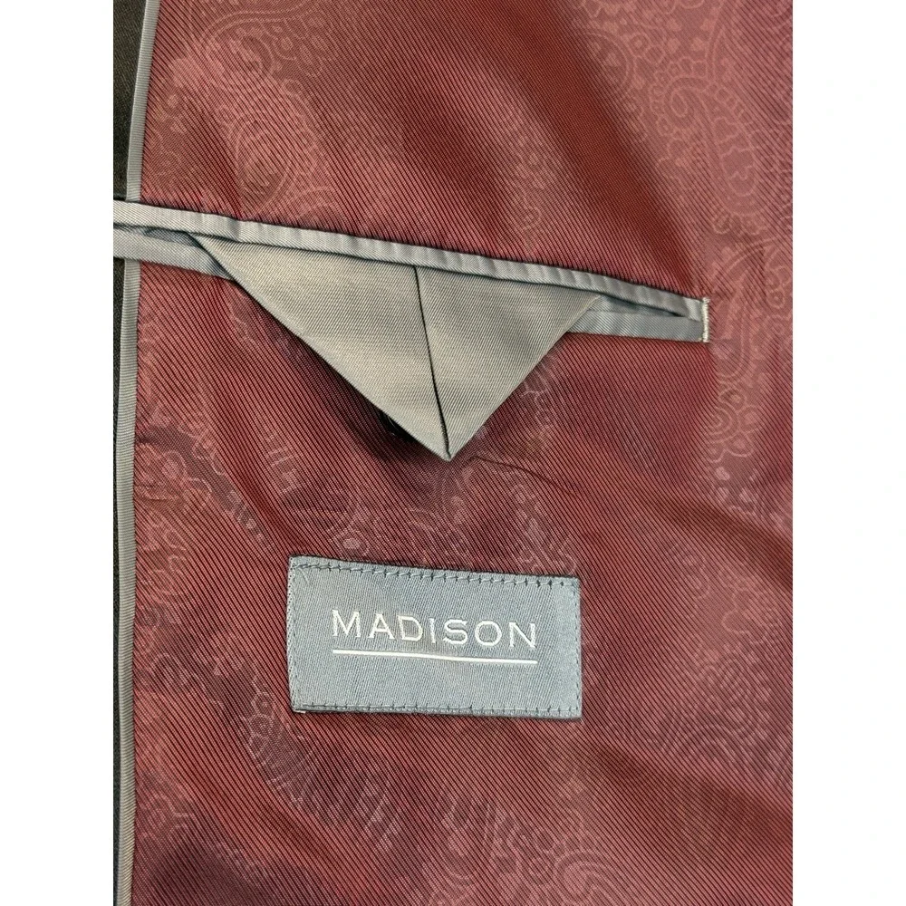 Madison men 46r