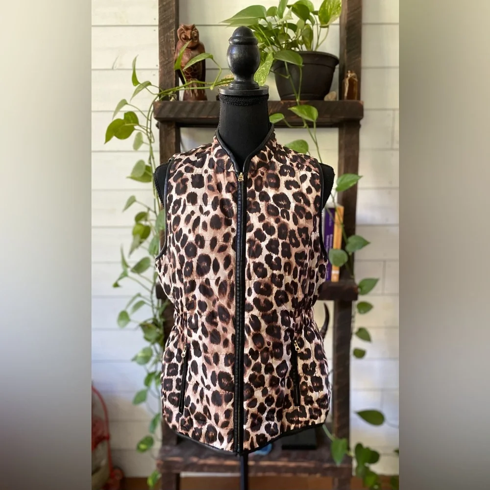 Chicos leather trim small