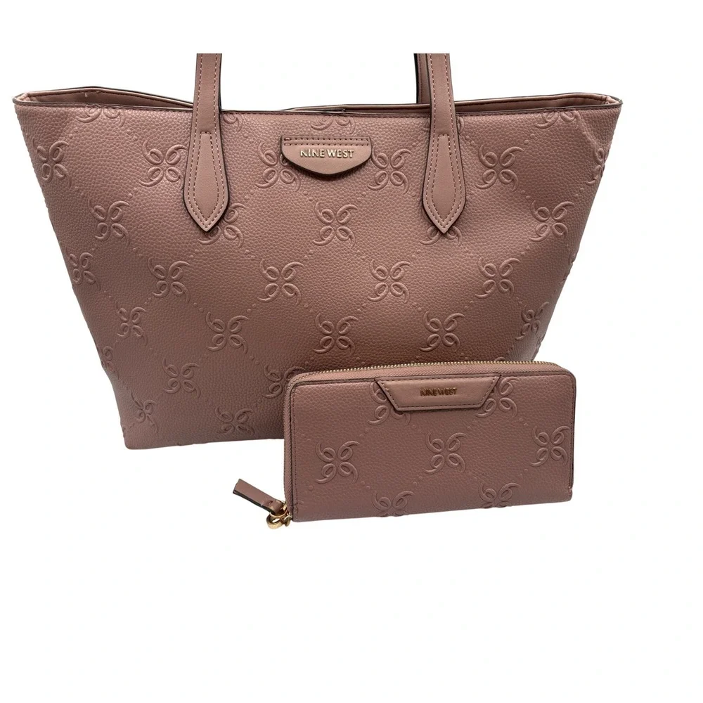 Nine West nine west