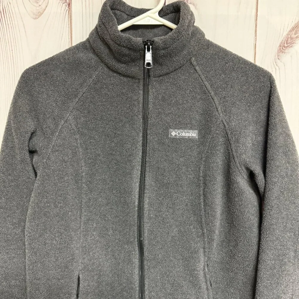 Columbia Sportswear Company cozy classic