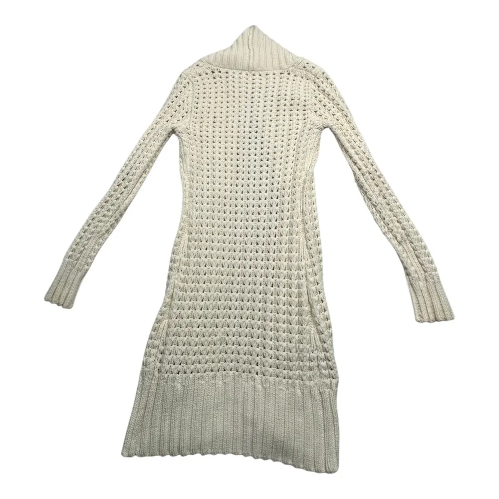bebe cream knit