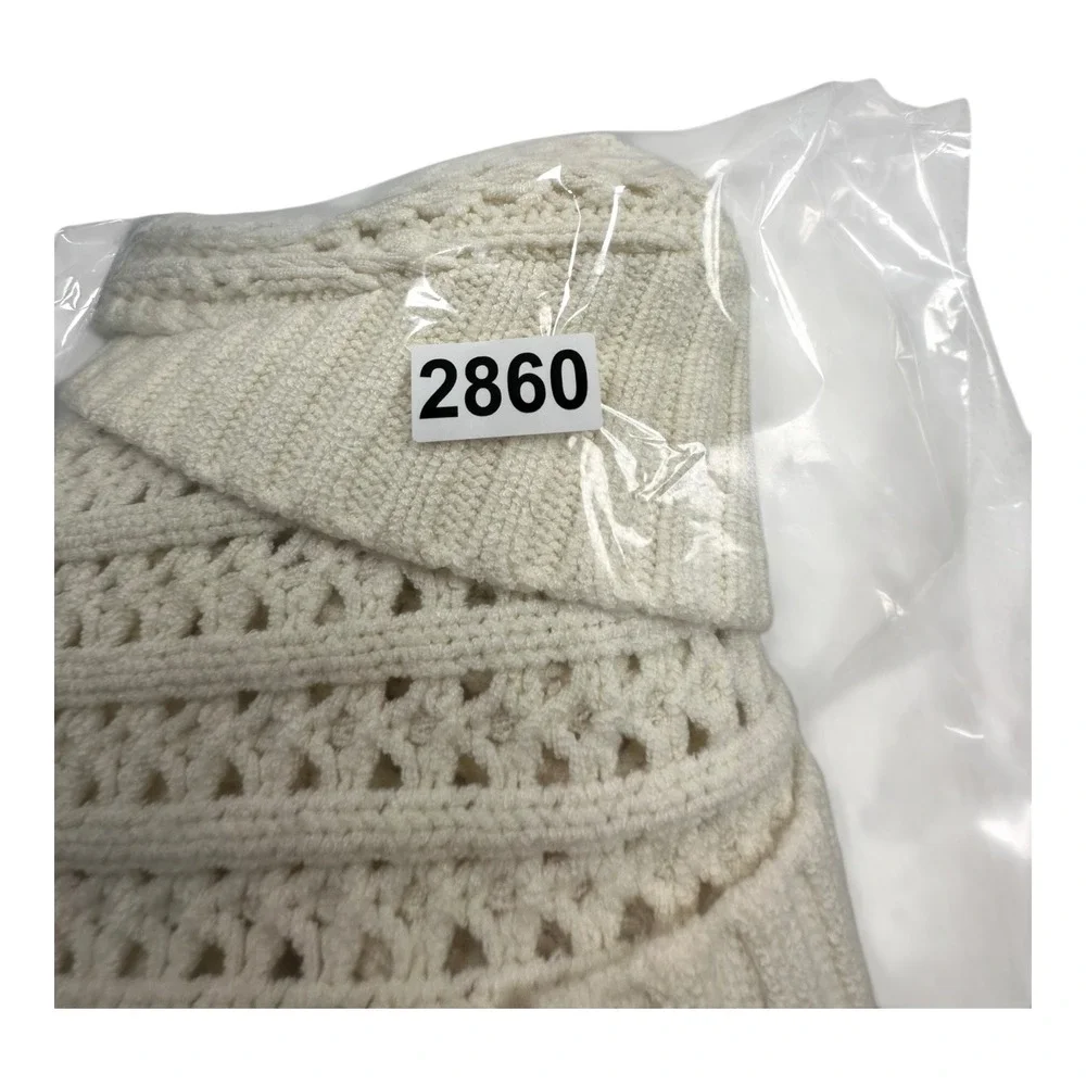 bebe cream knit