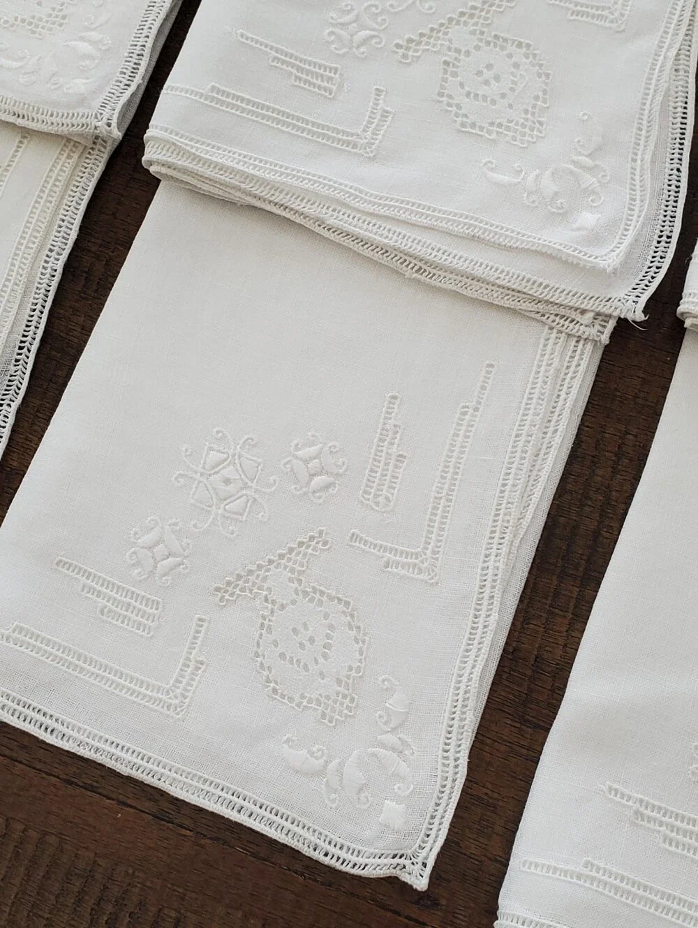 Vintage madeira linen