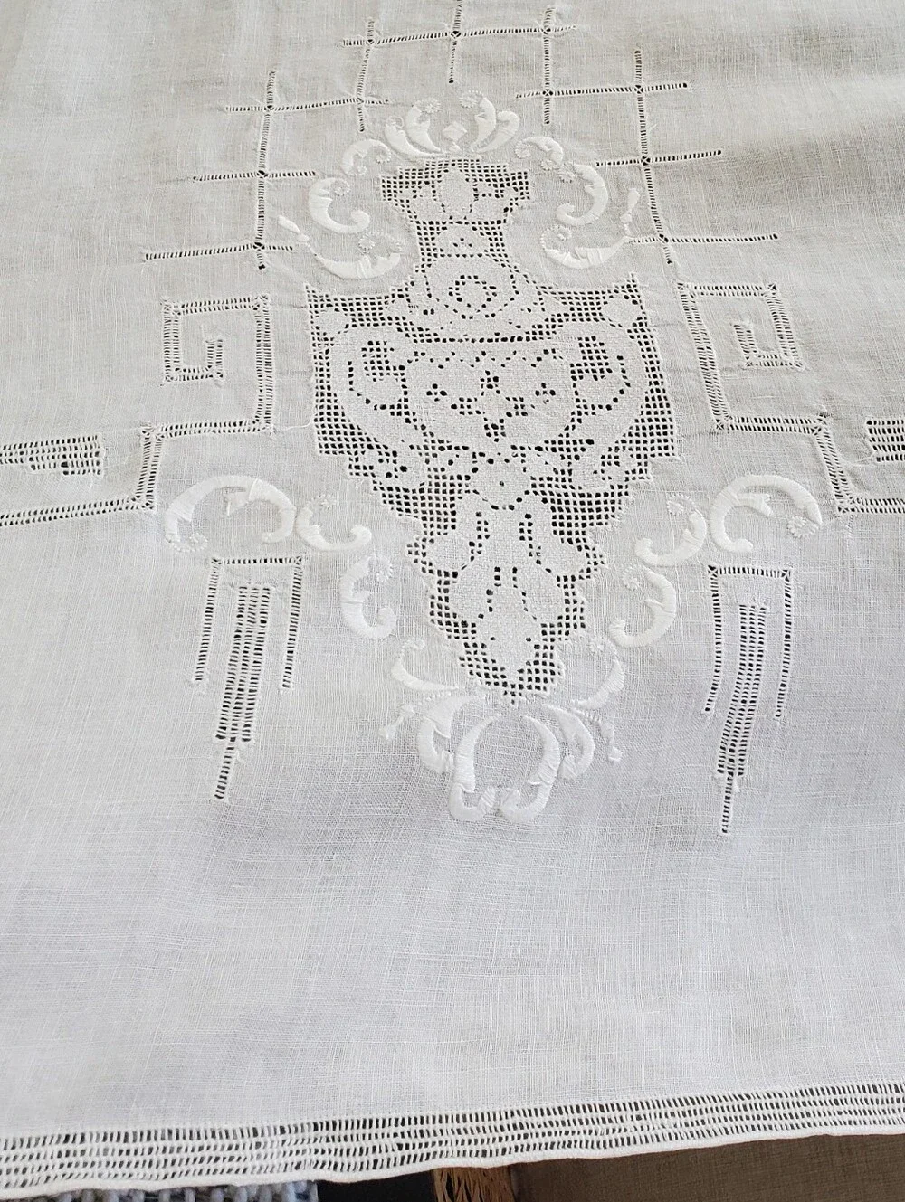 Vintage madeira linen