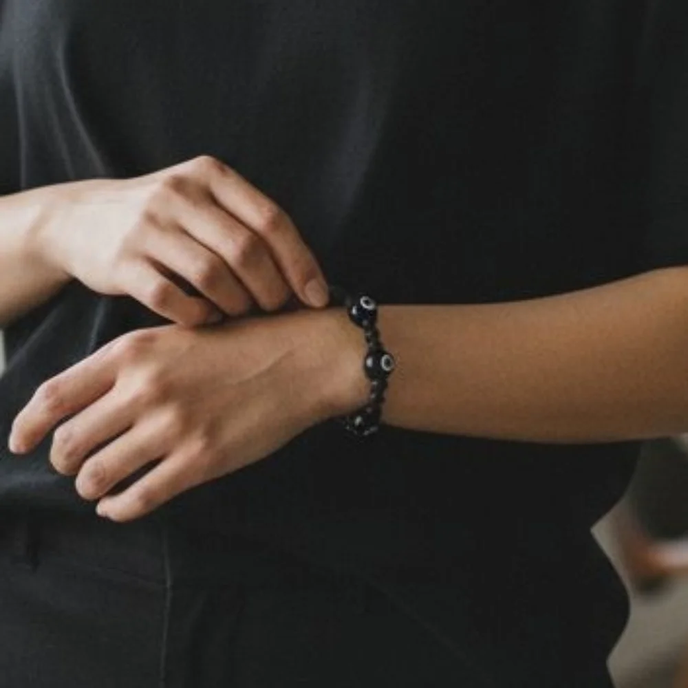 N/A black beaded