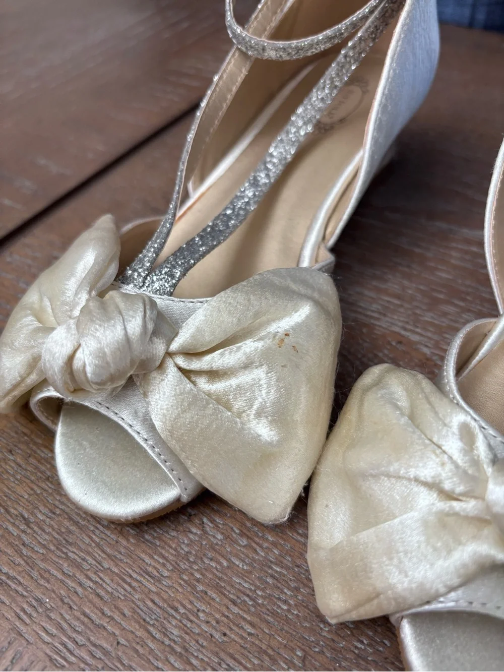 Joyfolie Girls 4Y Lucia Formal Shoe Big Bow Glitter Satin heels holiday