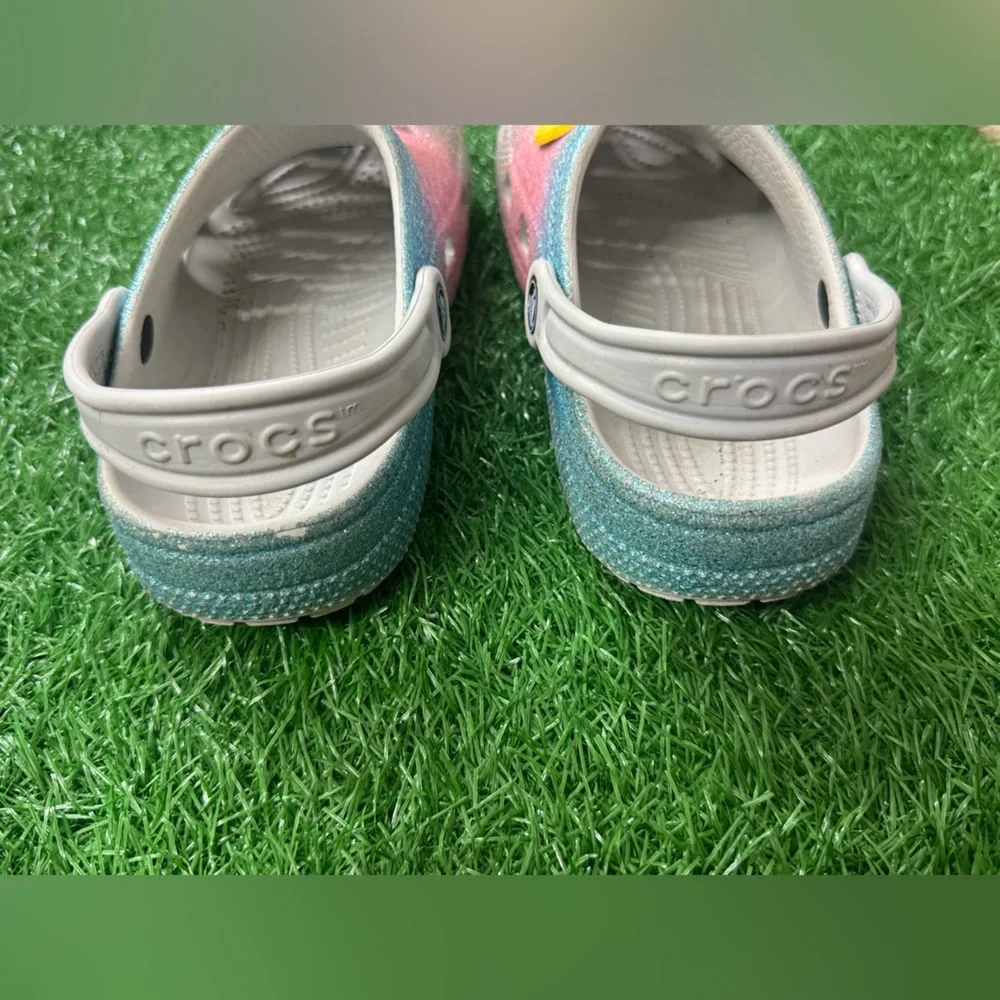 CROCS very good