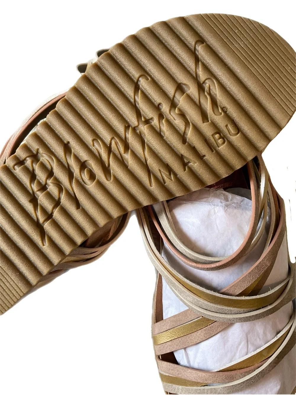 4 Earth by Blowfish stylish cream