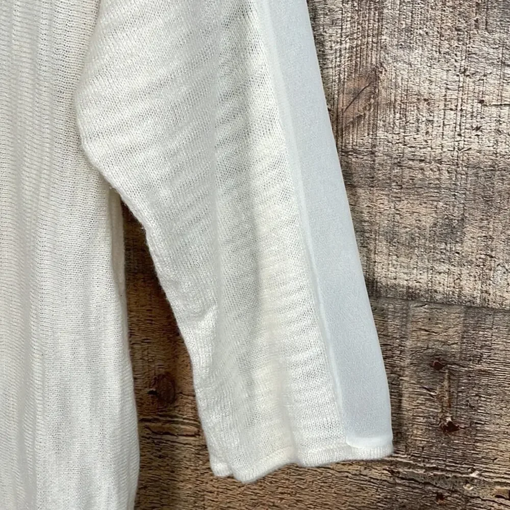 Moth loose knit