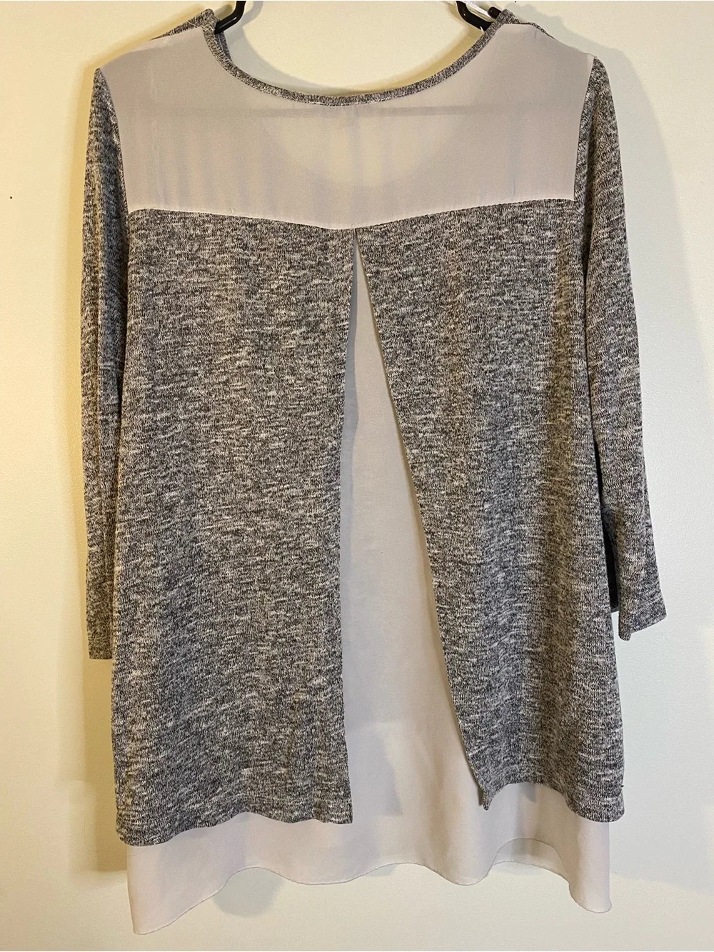 Women's Heather Gray Layered Hem Knit Blouse