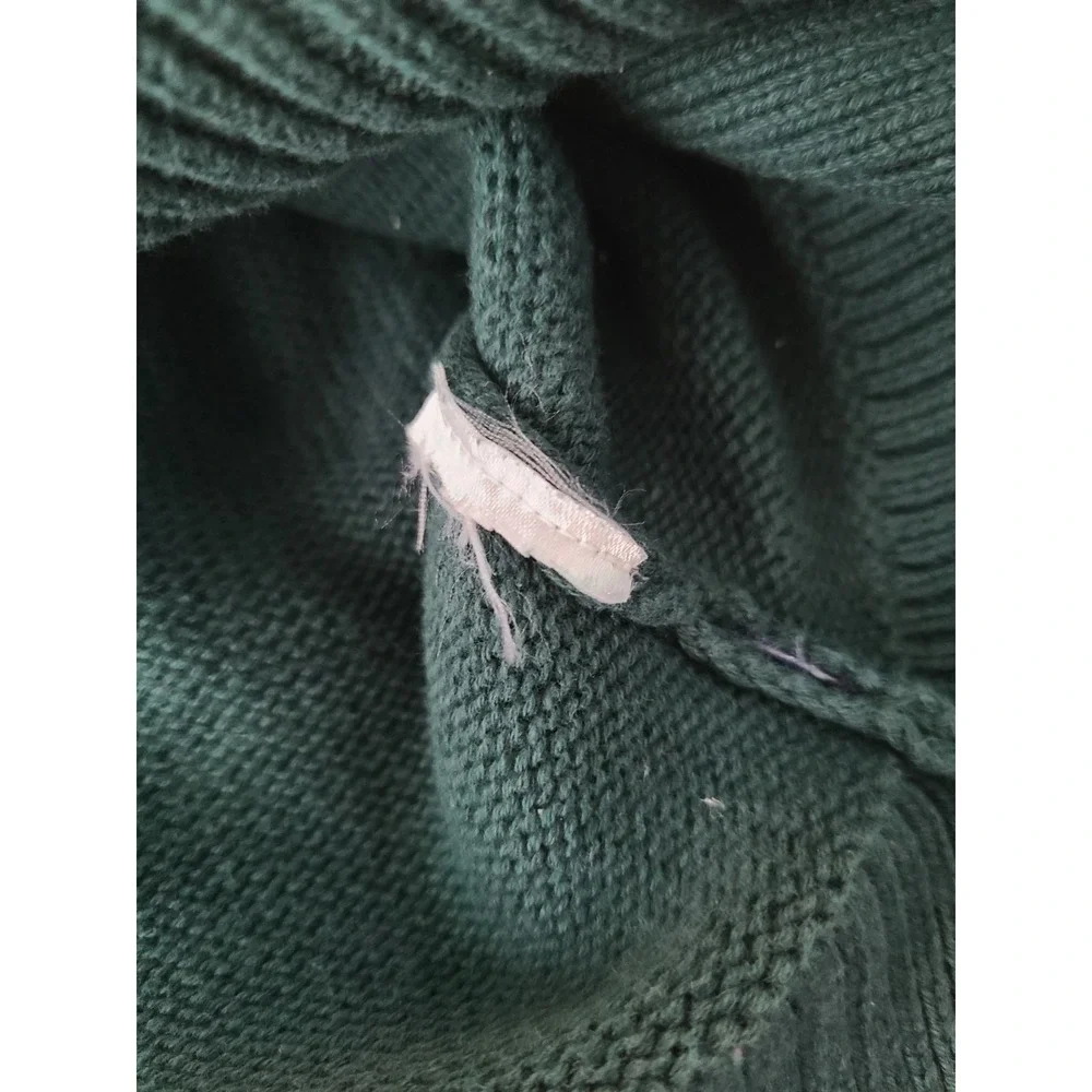 GAP crew neck