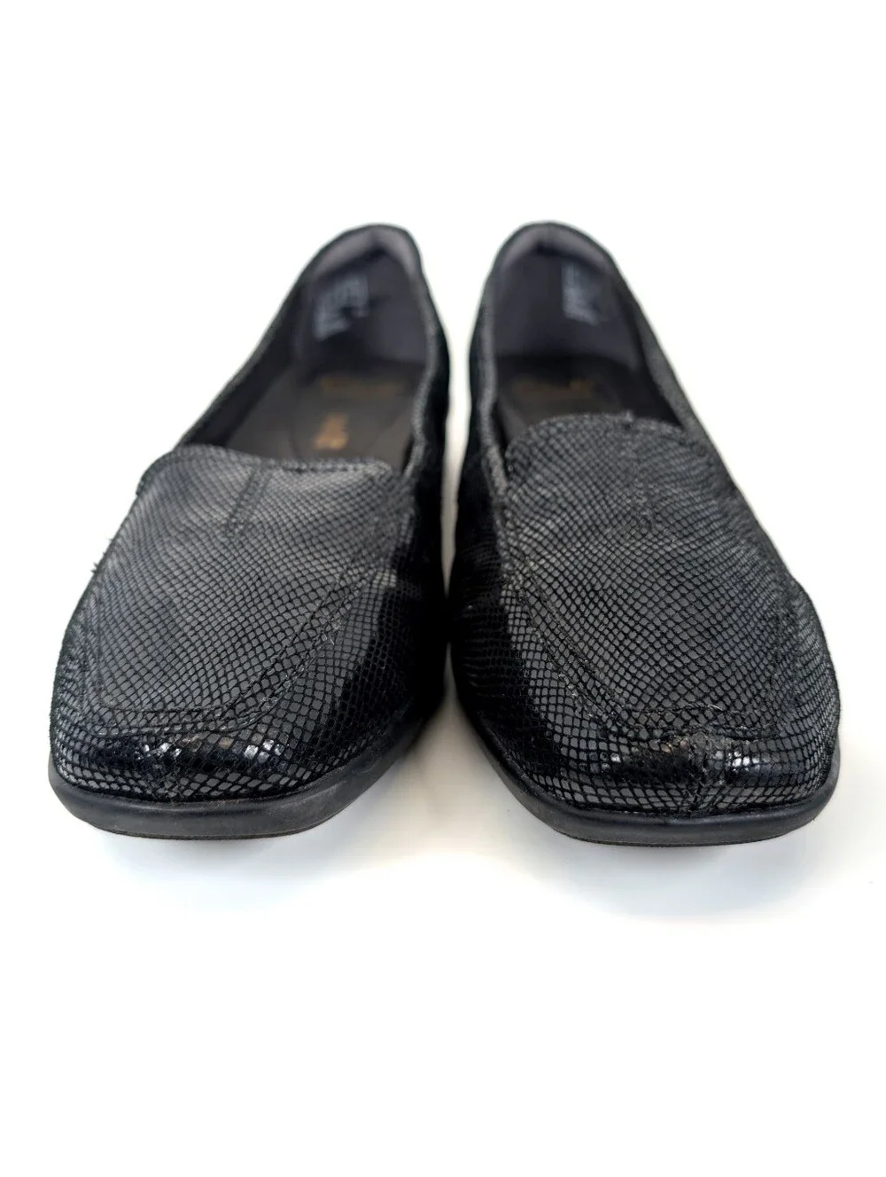 Clarks Collection Black Embossed Leather Loafers Snake Print Flat Loafers 6.5