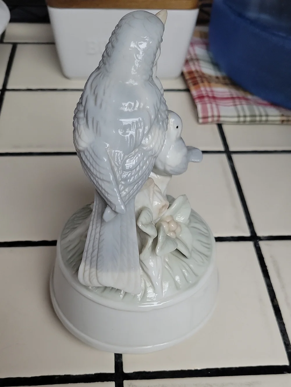 N/A vintage porcelain