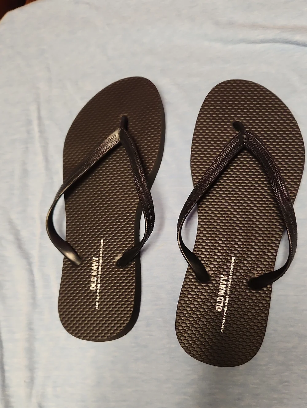 Classic black woman's flip flops Size 7 NWOT