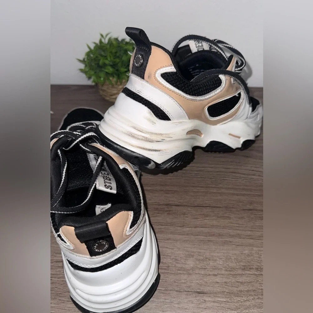 Steve Madden chic steve