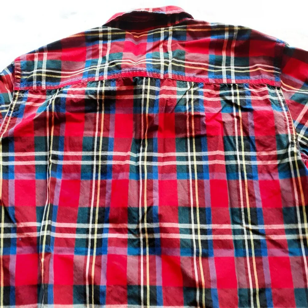 GAP boy button