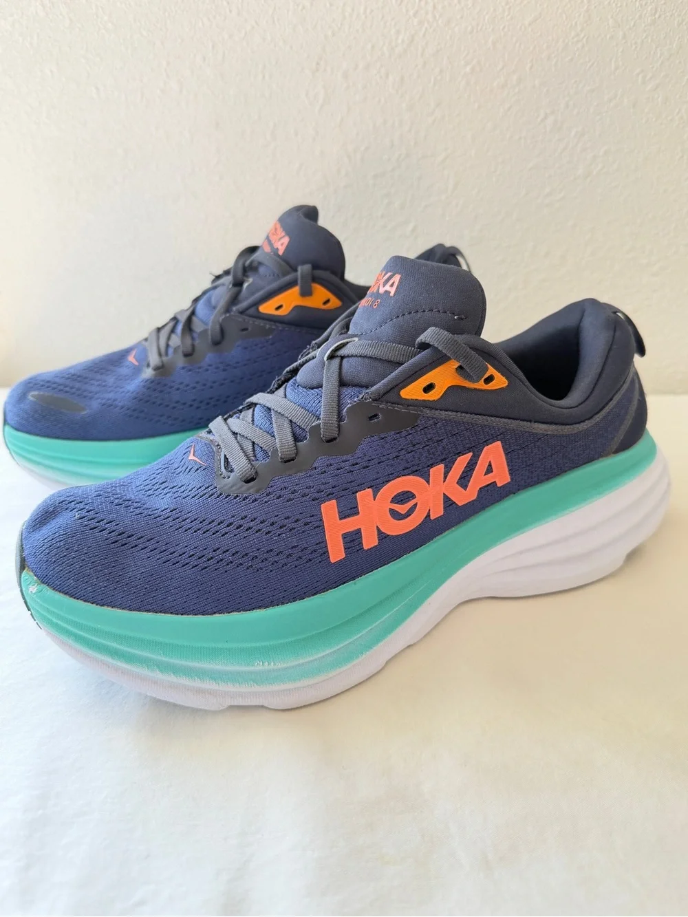 HOKA Bondi 8 in Outer space/Bellwether Blue Woman’s9