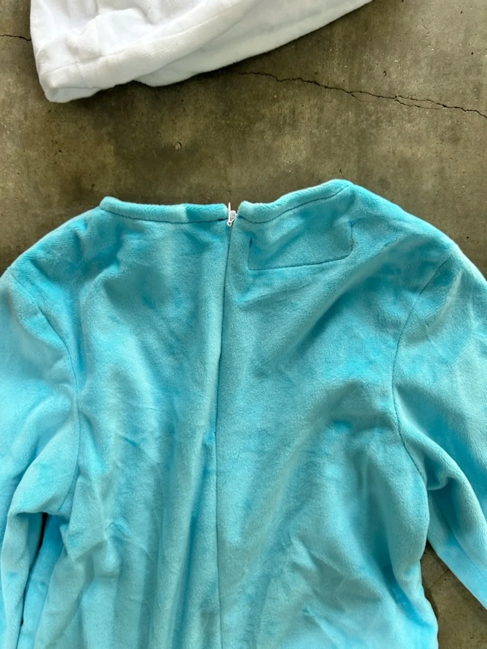 Halloween Costumes waist official