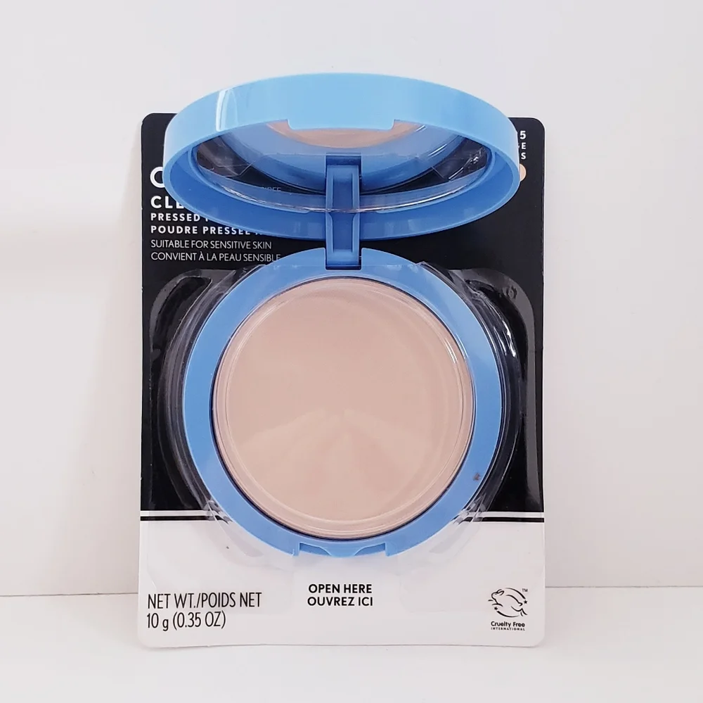 ⭐4/$15 CoverGirl Clean Oil Control Pressed Powder Buff Beige