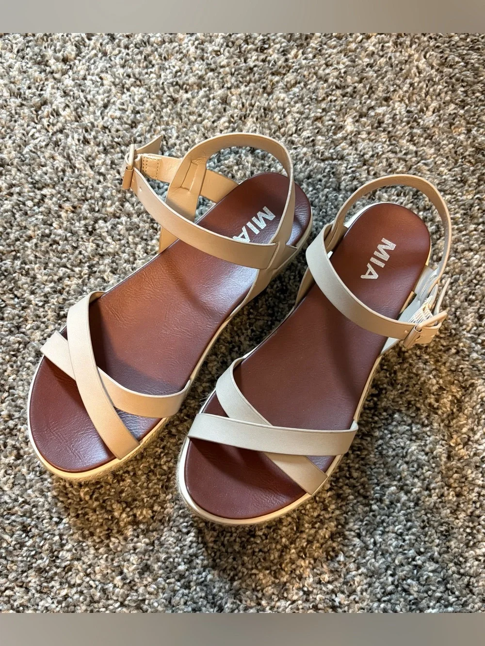 MIA lightweight platform