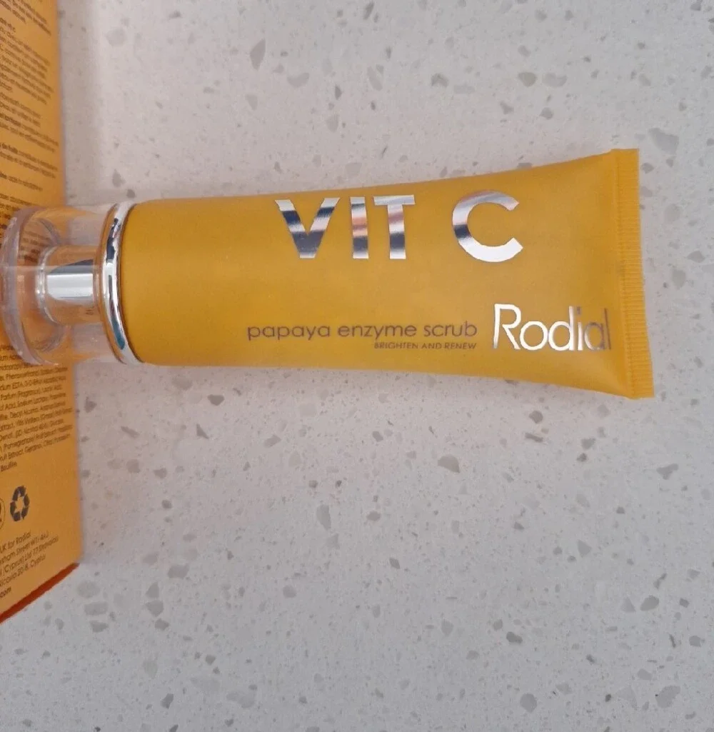 Rodial rose gold