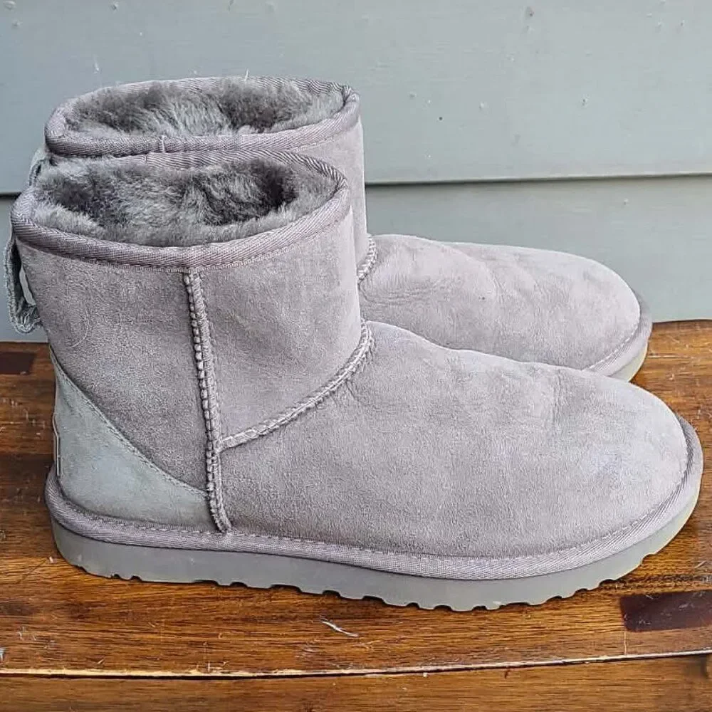 UGG Gray Classic Mini II Boots NWOT!  Suede Shearling