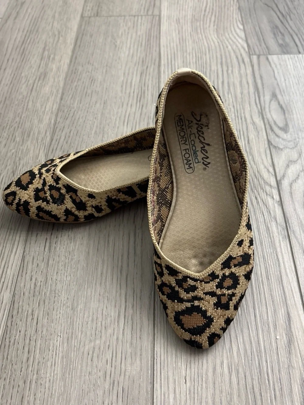 Skechers slip ballet