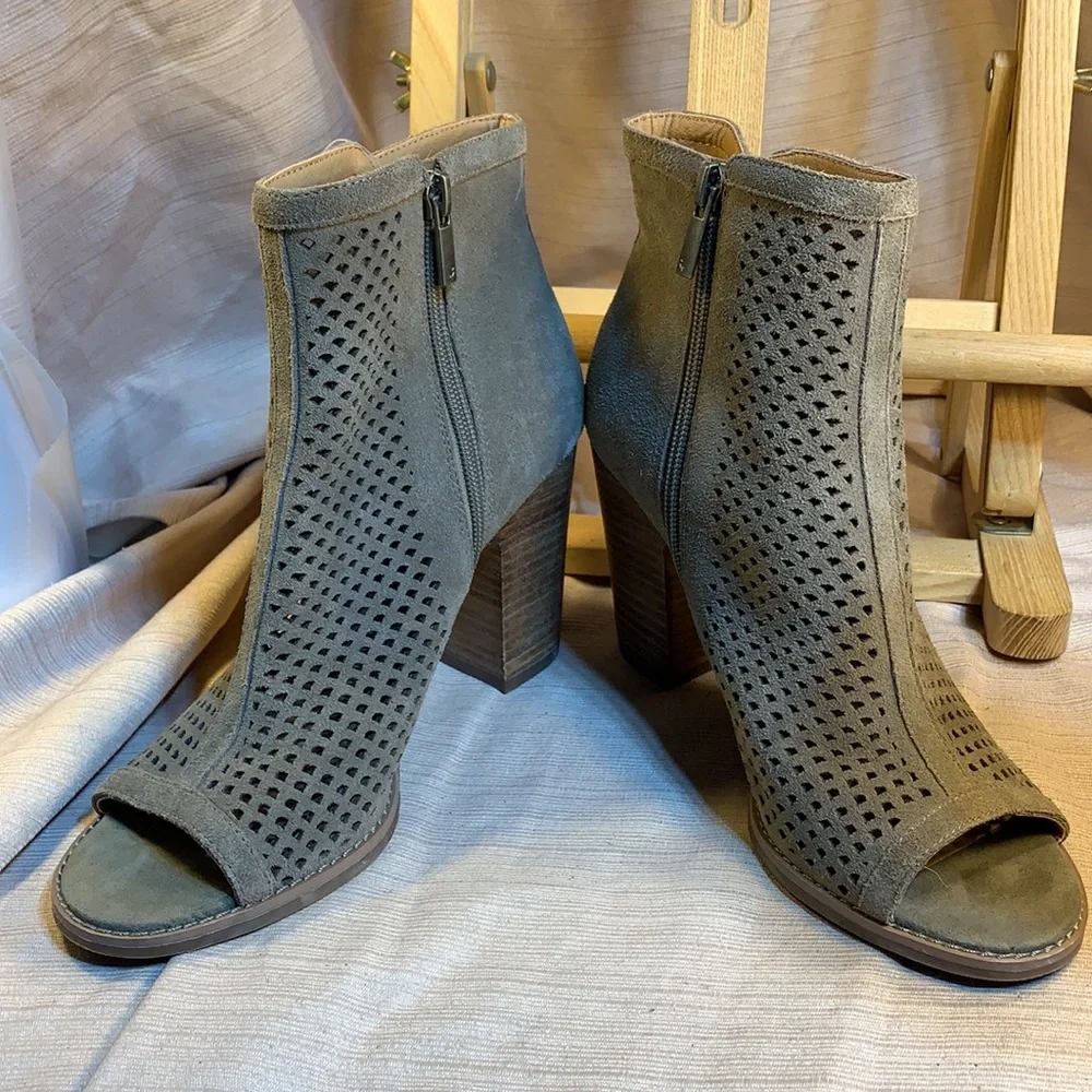 Lucky Brand stamp sz8