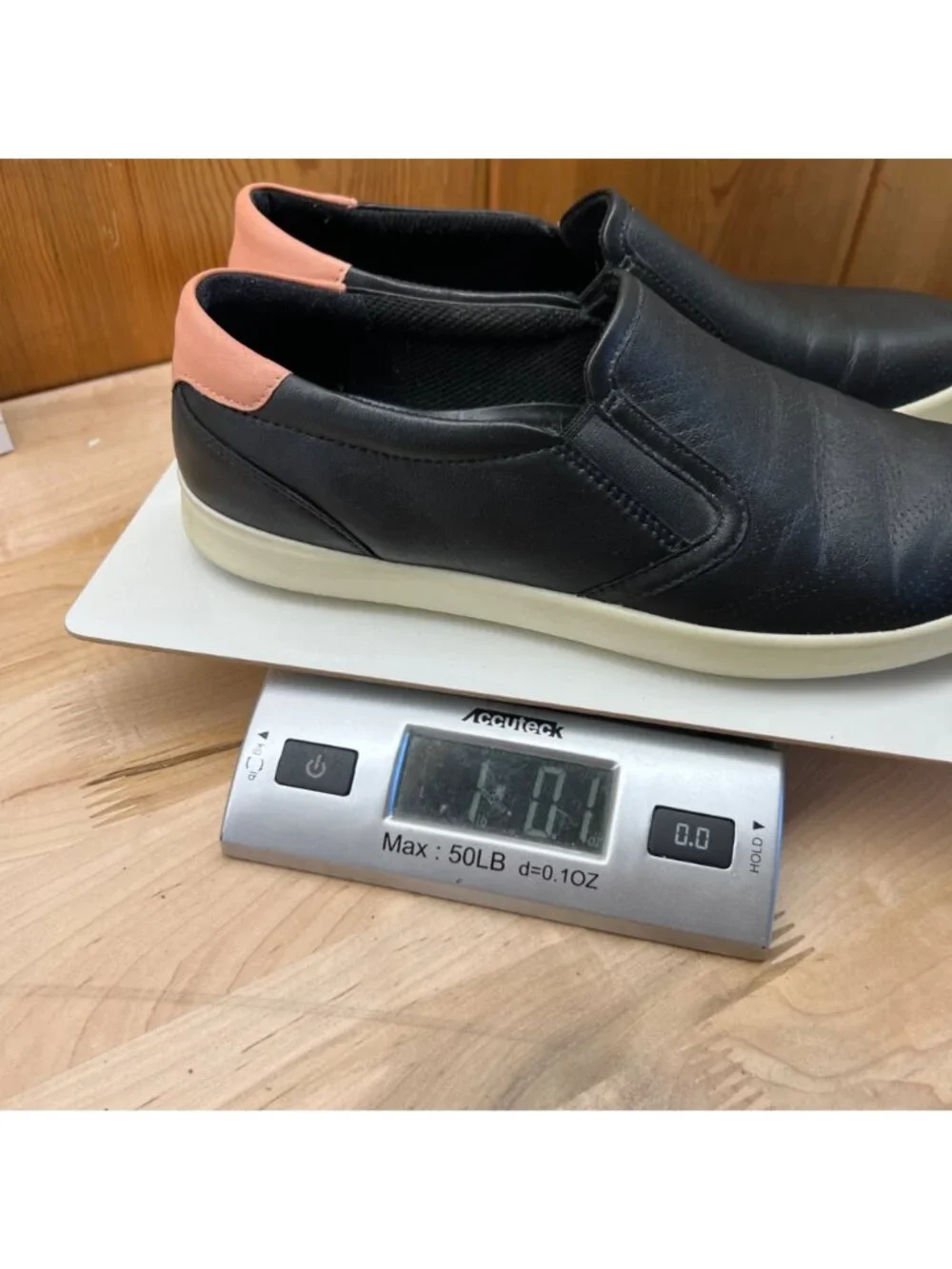 Ecco scuffs detailing wear