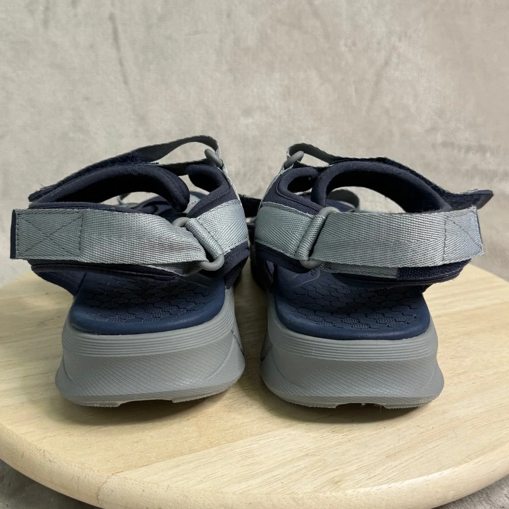 Skechers relaxed fit