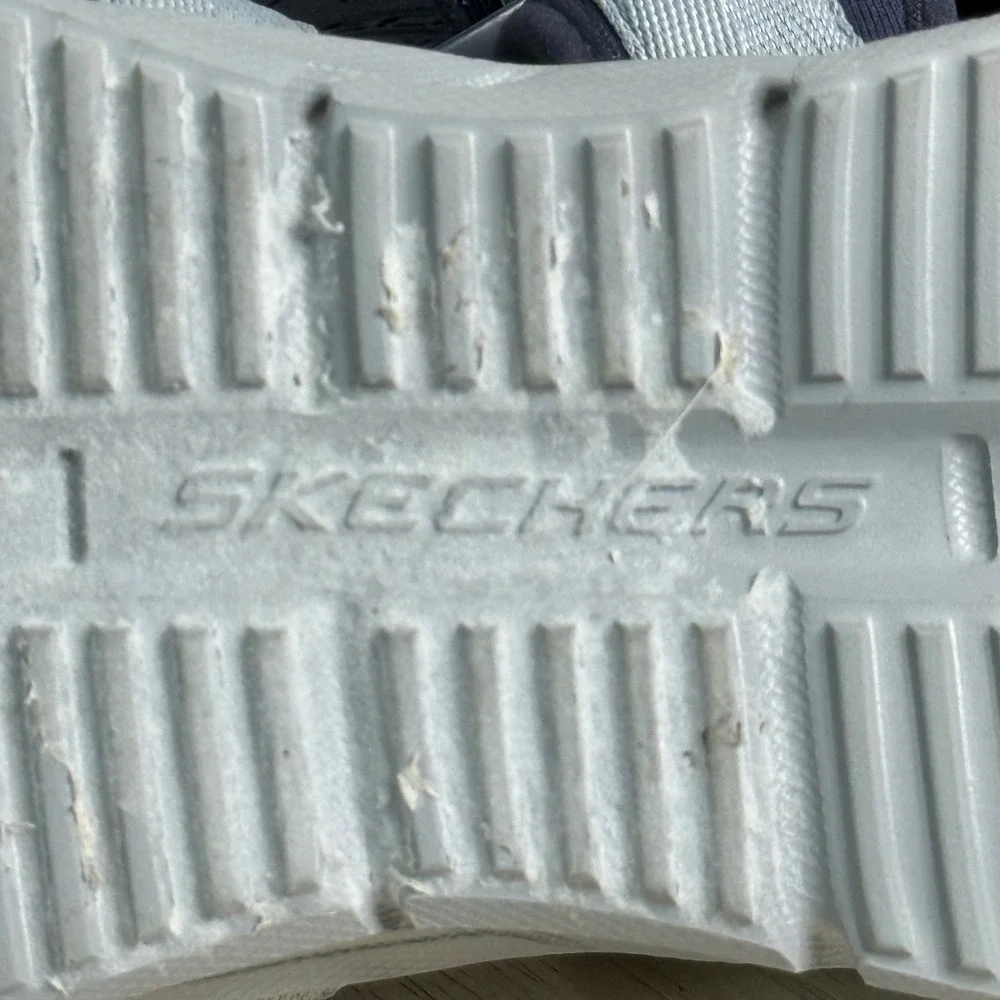 Skechers relaxed fit