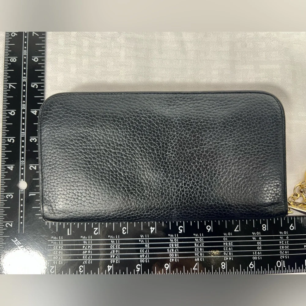 Dior interior authenticity reviewed