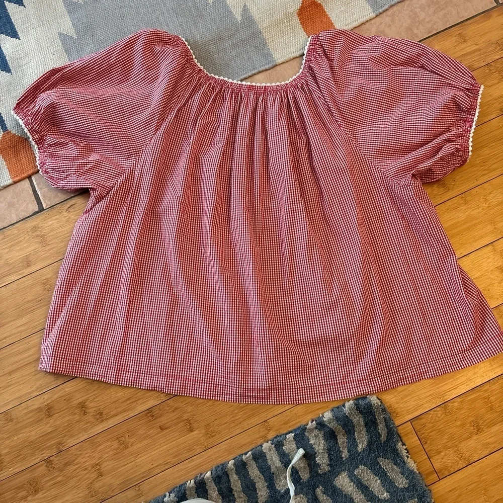 Doen charming red