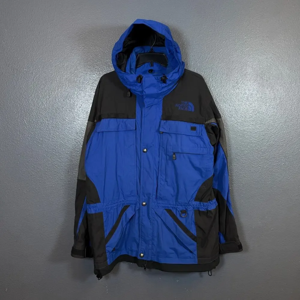 The North Face what shoulders