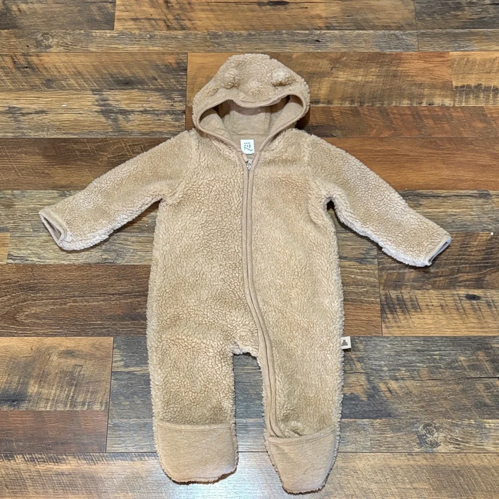 Baby Gap Hooded Bunting Ears Snow‎ Suit Sherpa Fleece Size 6-12 Months