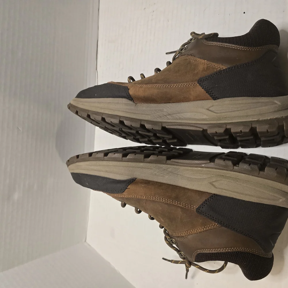 Skechers brown up soft